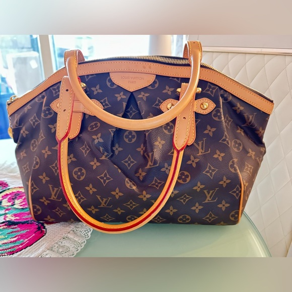 Louis Vuitton Monogram Canvas Tivoli GM Satchel - Picture 1 of 16